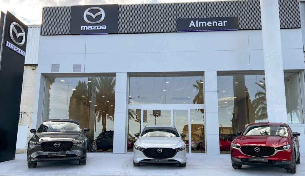 mazda almenar pista de silla